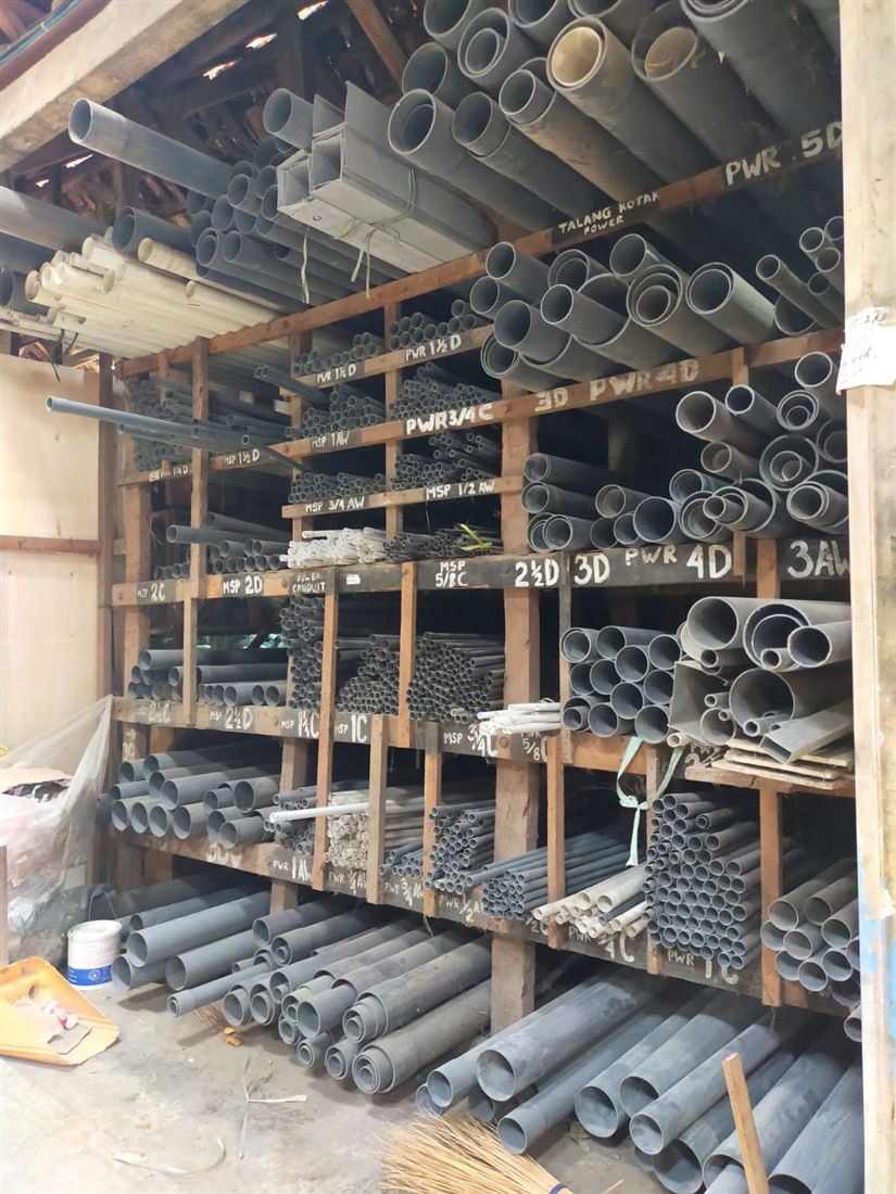 Pipa PVC berbagai ukuran